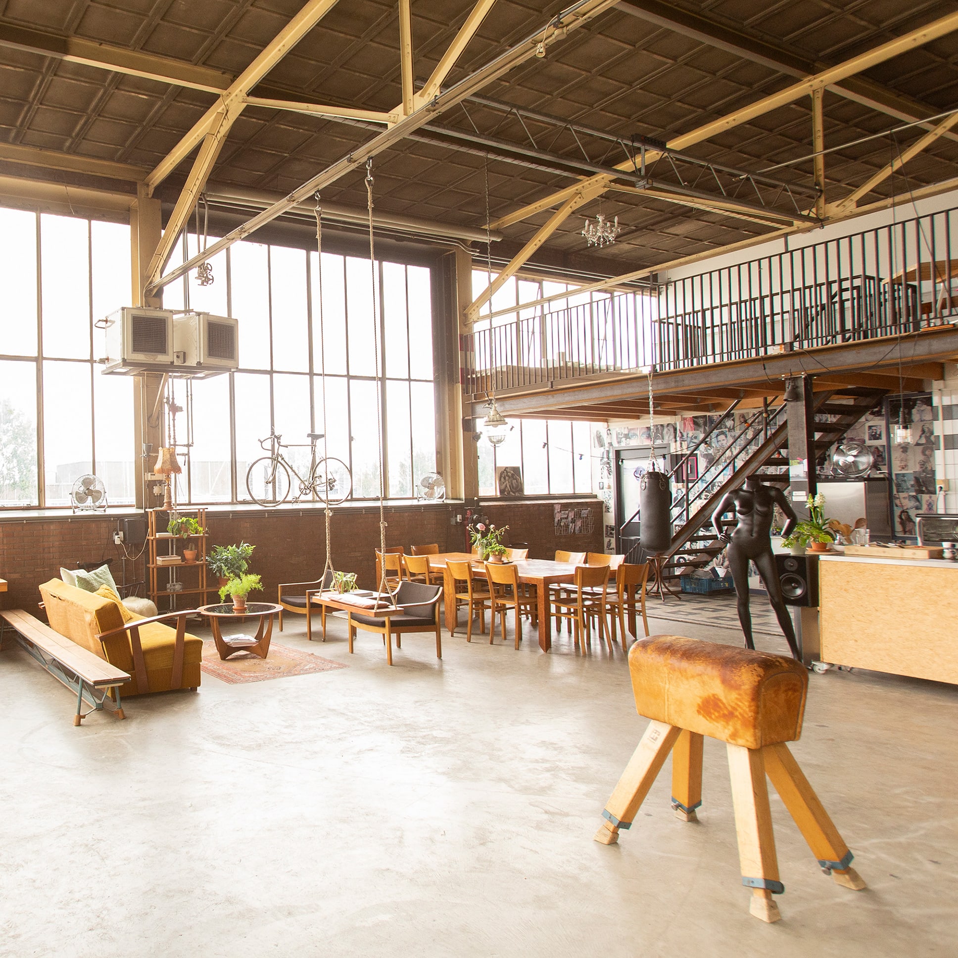 Loftstudio Delft Zaalverhuur - Loftstudio Delft inrichting voor photoshoots en vergaderlocatie